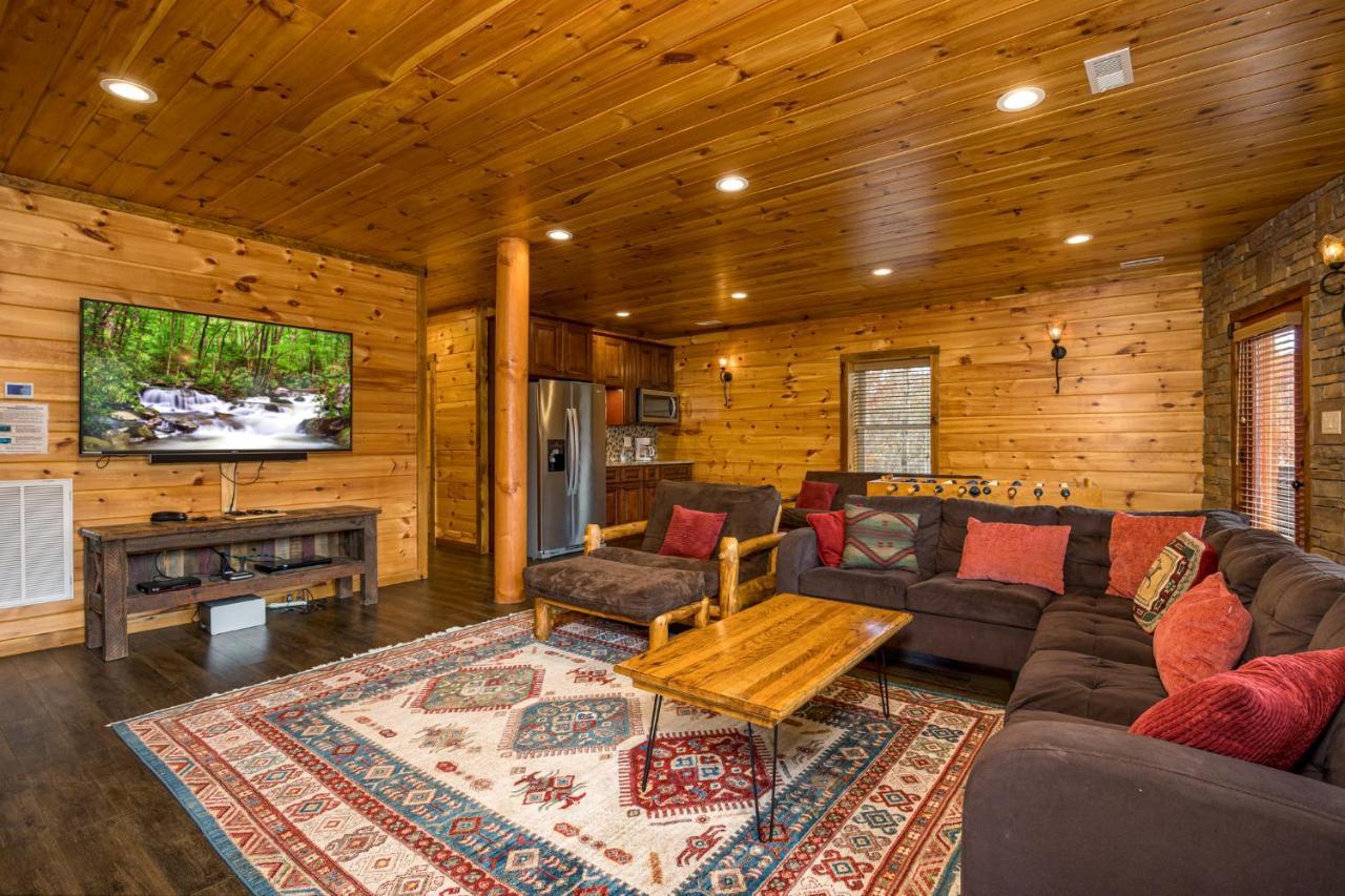Ridge View Lodge Nature And Mountain View - Hot Tub - Firepit - Yard - Games Гетлинбург Екстериор снимка