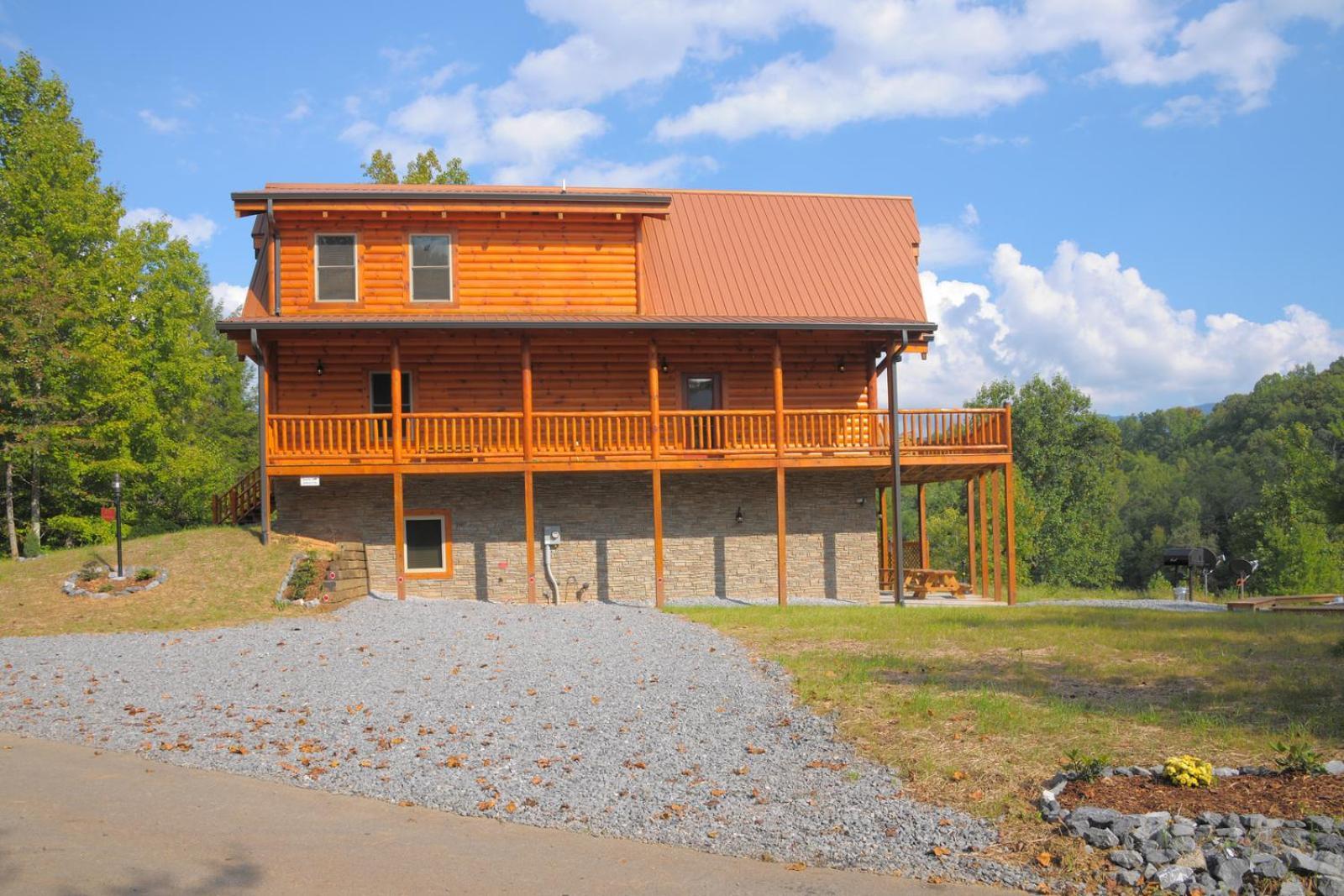 Ridge View Lodge Nature And Mountain View - Hot Tub - Firepit - Yard - Games Гетлинбург Екстериор снимка