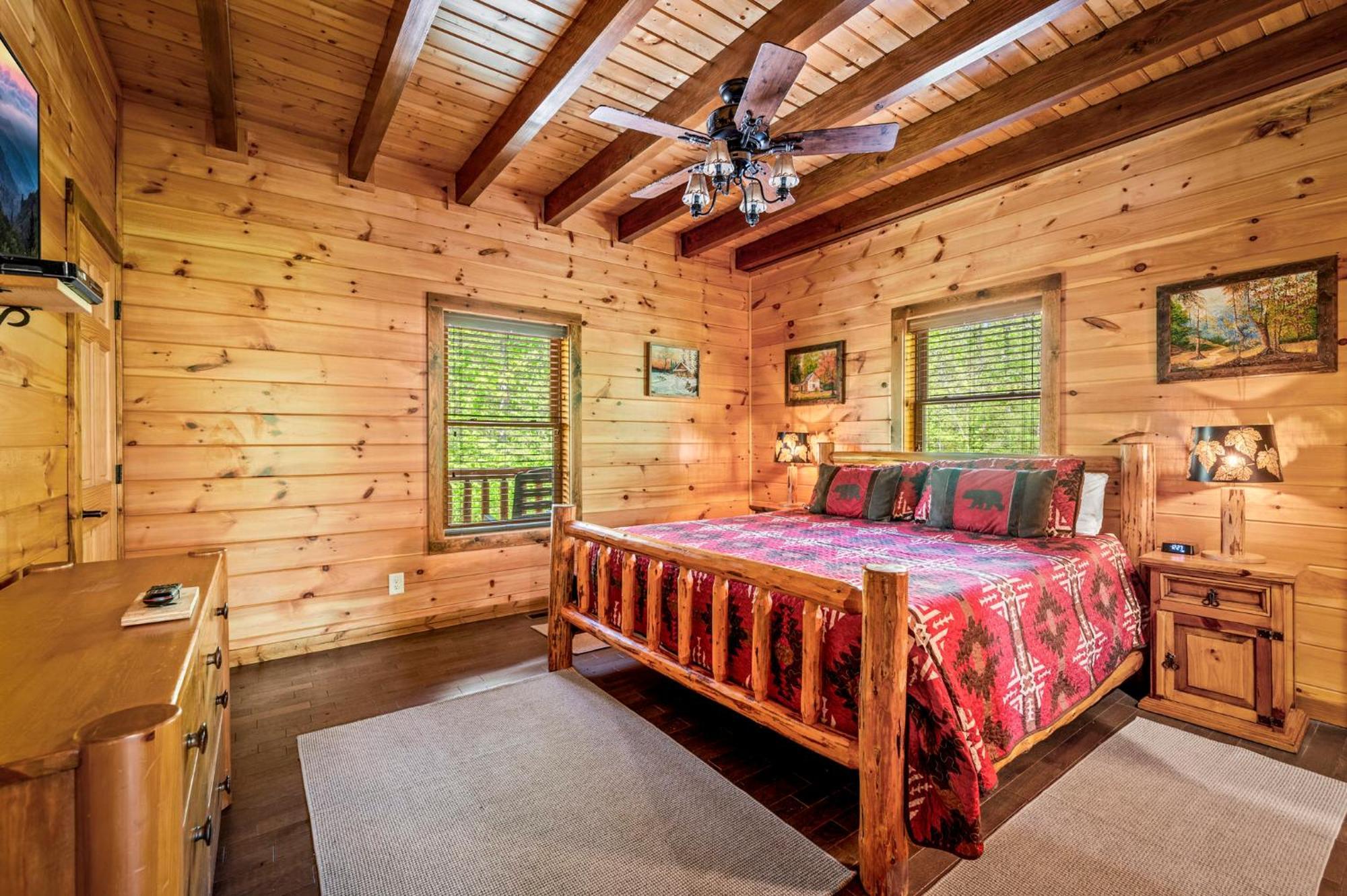 Ridge View Lodge Nature And Mountain View - Hot Tub - Firepit - Yard - Games Гетлинбург Екстериор снимка