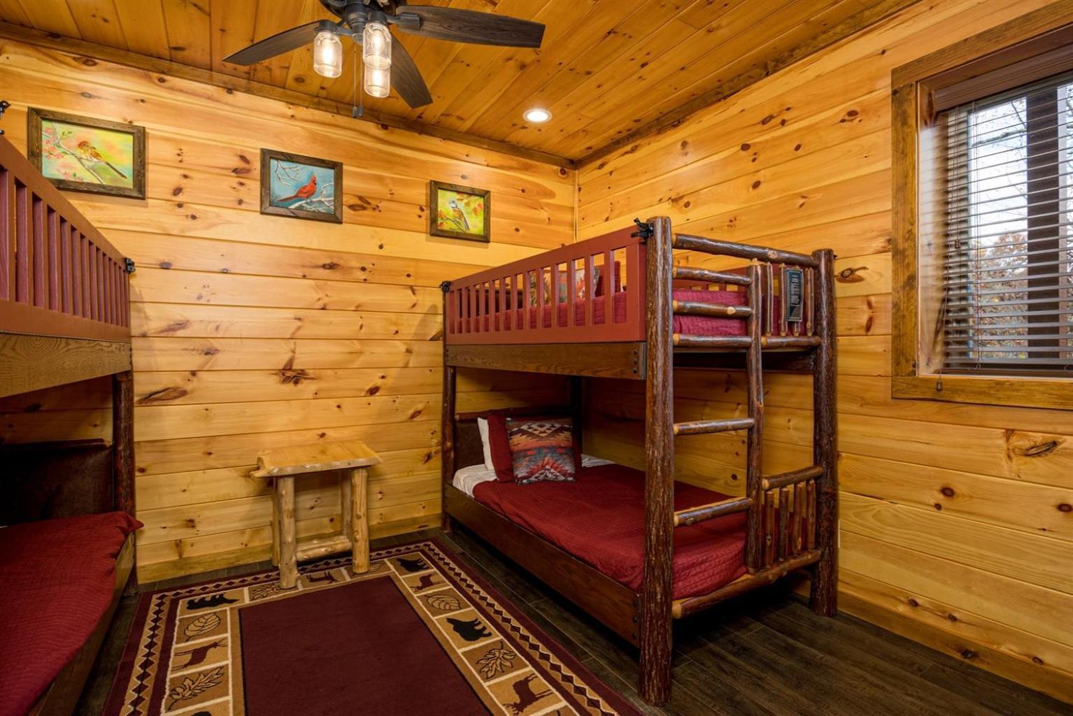 Ridge View Lodge Nature And Mountain View - Hot Tub - Firepit - Yard - Games Гетлинбург Екстериор снимка
