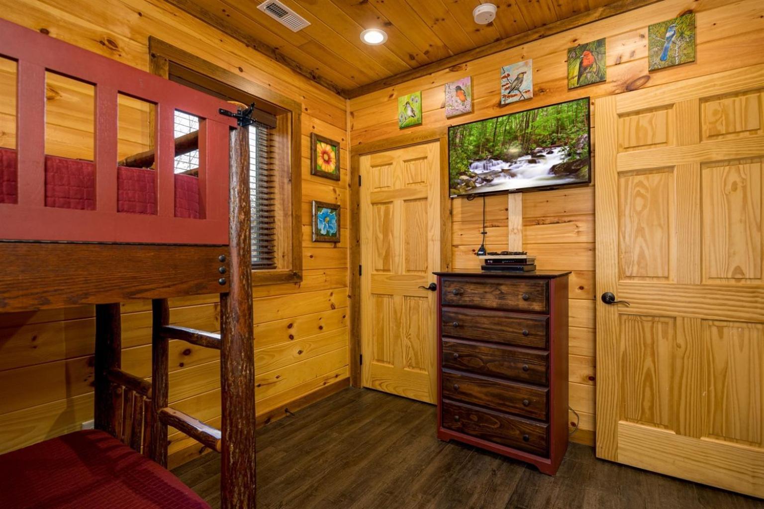 Ridge View Lodge Nature And Mountain View - Hot Tub - Firepit - Yard - Games Гетлинбург Екстериор снимка